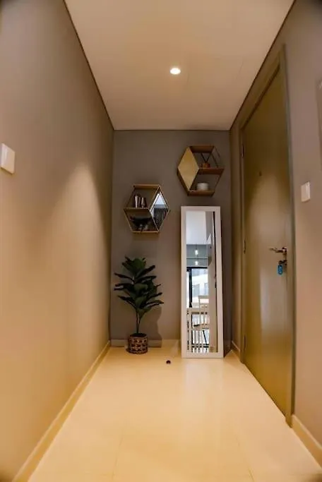 New 1Br Close To Burj Khalifa Dubai